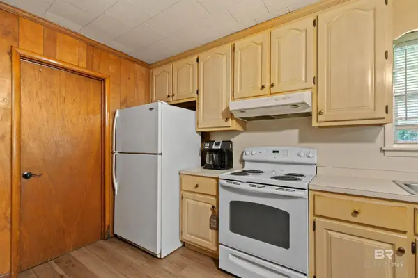 24175 County Road 85, Robertsdale, AL 36567