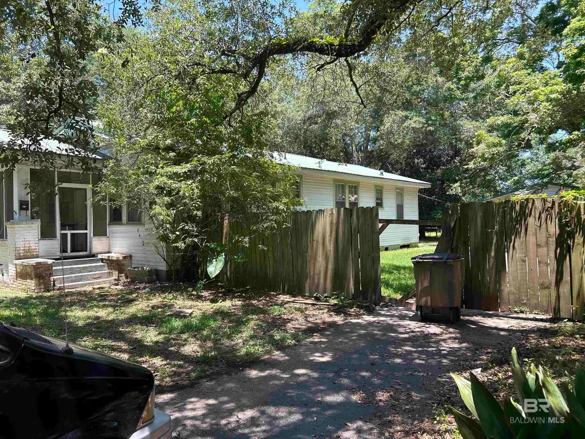 553 Magnolia Road, Mobile, AL 36606 - #1