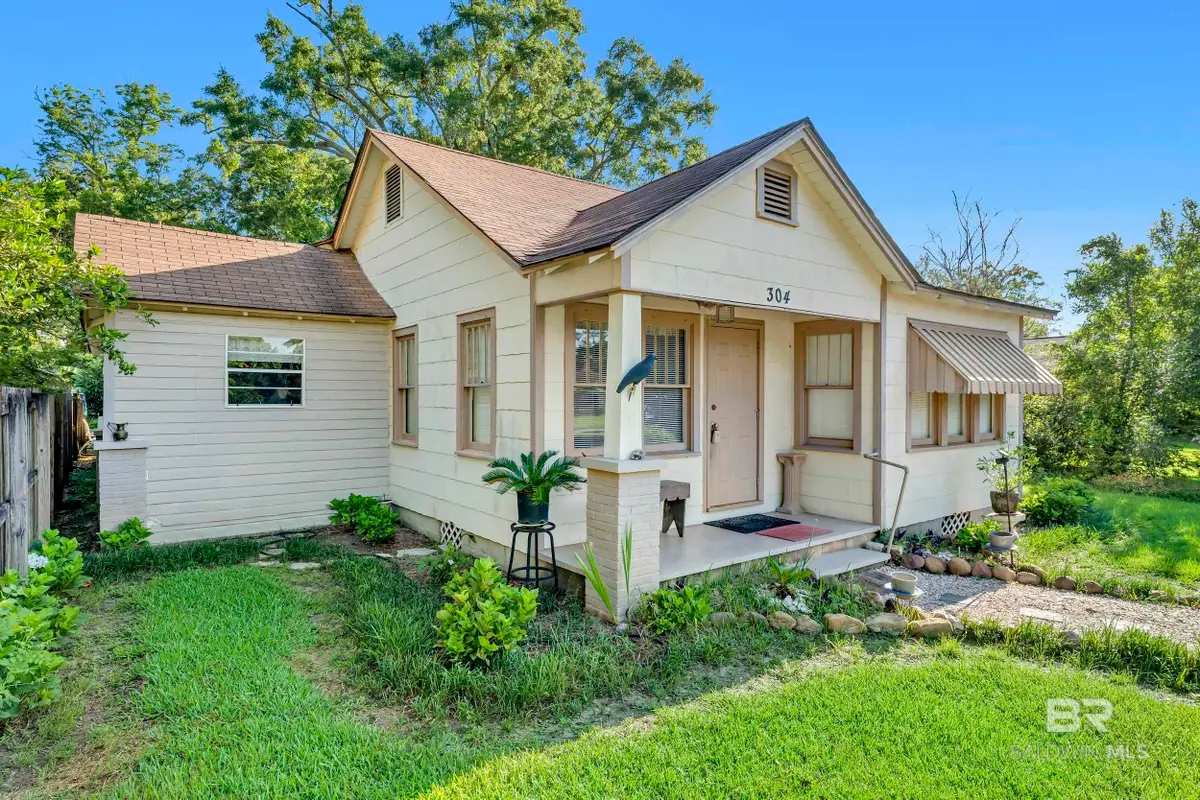 304 W Myrtle Avenue, Foley, AL 36535 - #1
