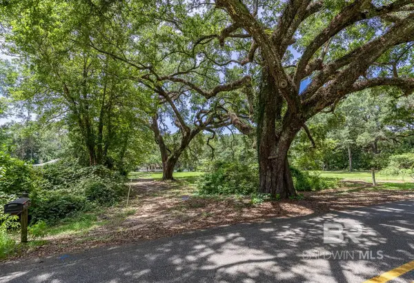 14300 Oak Street, Magnolia Springs, AL 36555