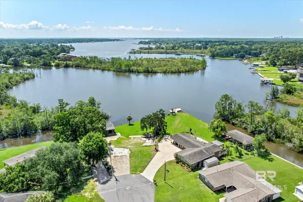 3801 Point Road, Mobile, AL 36619