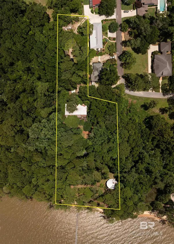 107 North Avenue, Fairhope, AL 36532