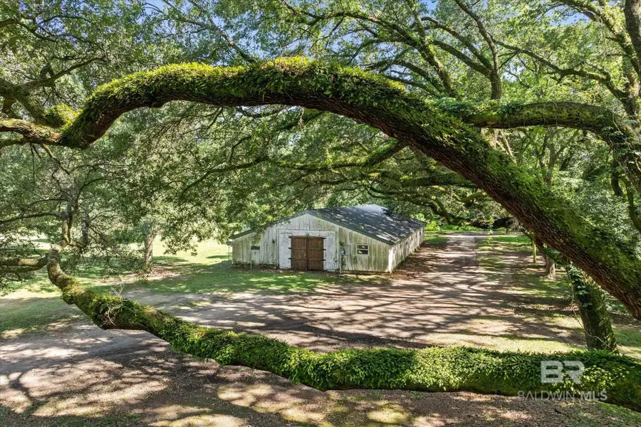 8617 Dyer Road, Fairhope, AL 36532 - #2