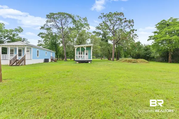 9437 Gulf Beach Highway, Pensacola, FL 32507