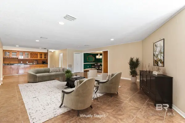 207 Perdido Avenue, Fairhope, AL 36532