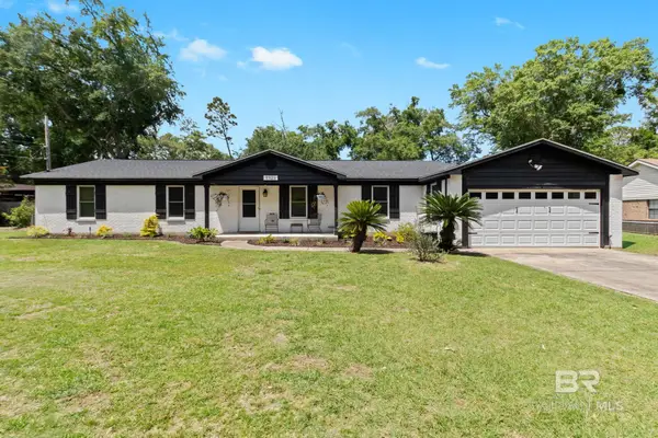 9926 Clarke Ridge Road, Foley, AL 36535