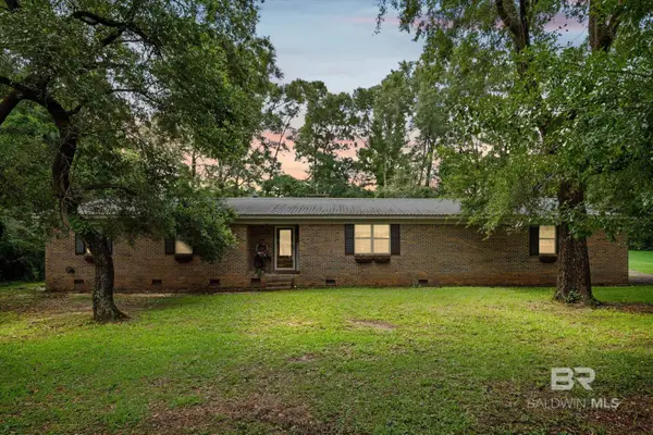 10751 Longview Drive, Grand Bay, AL 36541