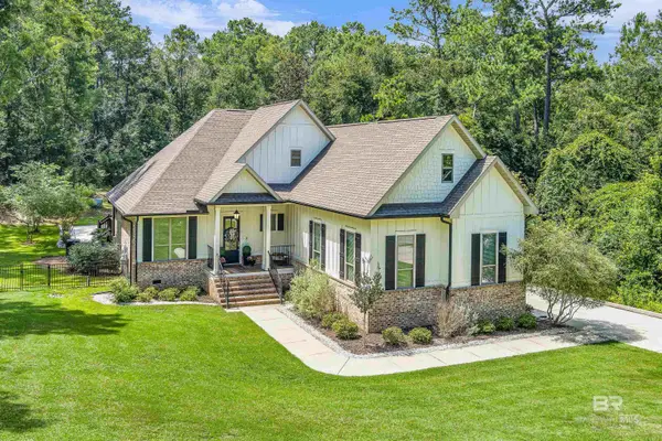 8687 N Lamhatty Lane, Daphne, AL 36526