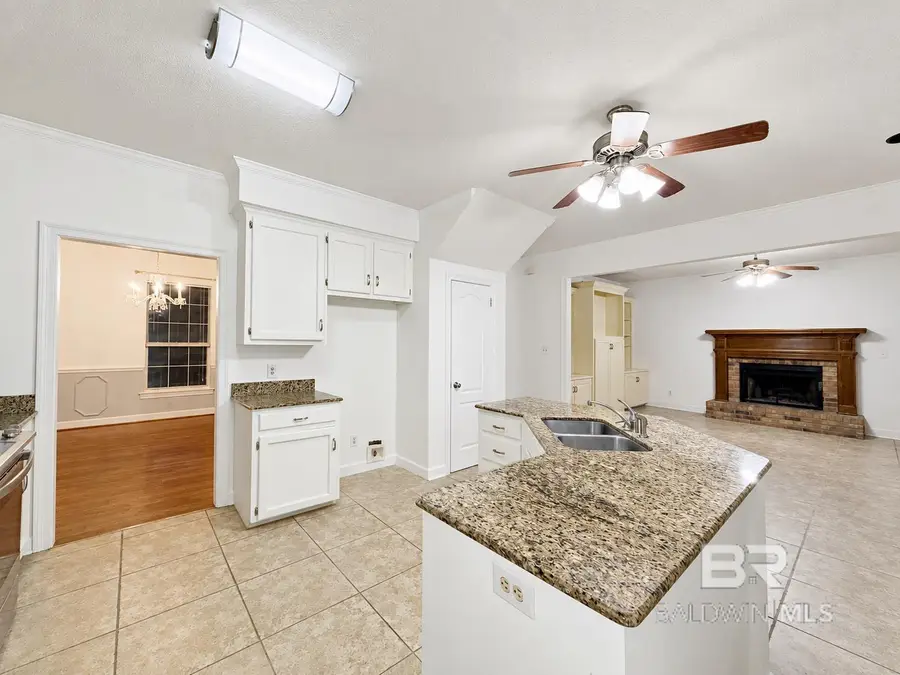 105 Blackthorne Circle, Daphne, AL 36526 - #3