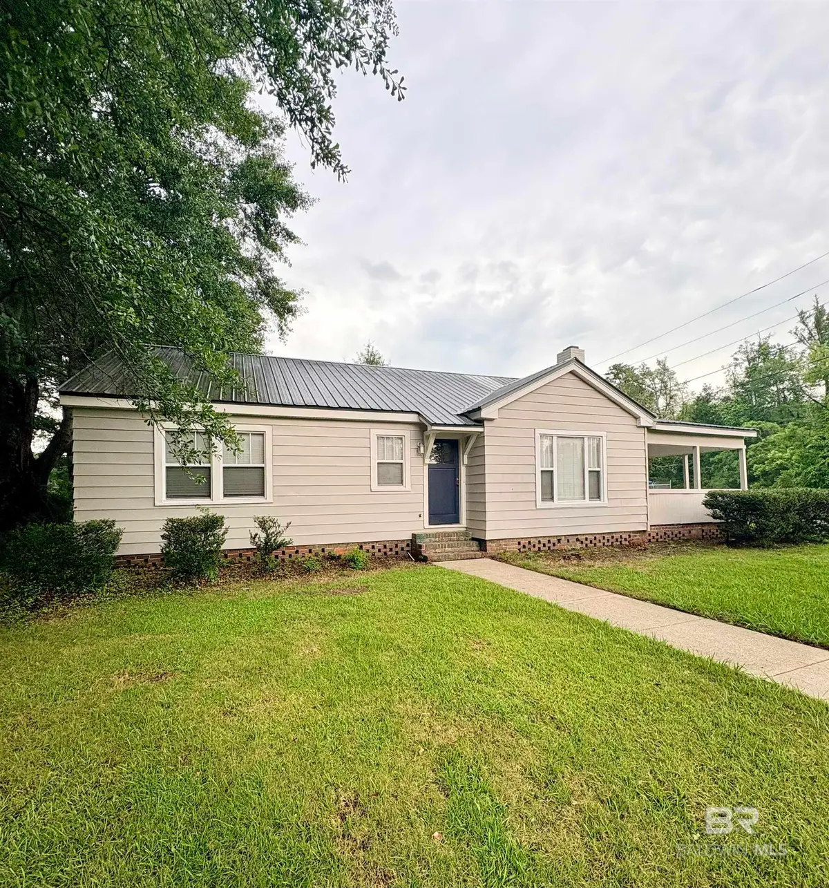 1423 Douglas Avenue, Brewton, AL 36426 - #1