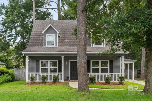 121 Dunbar Loop, Daphne, AL 36526