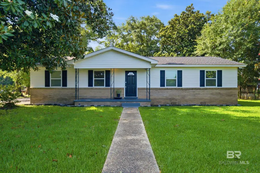 901 W 7th Street, Bay Minette, AL 36507 - #2