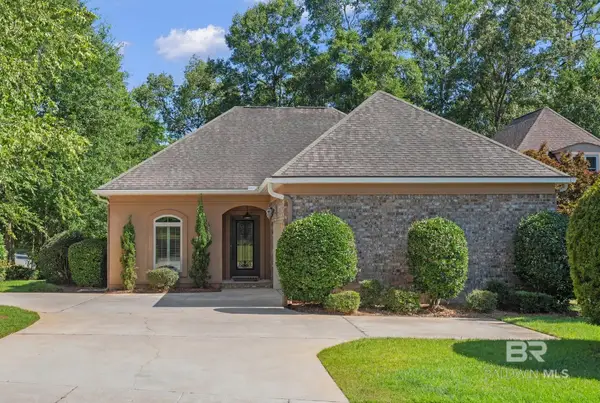 103 N North Creek Circle, Fairhope, AL 36532