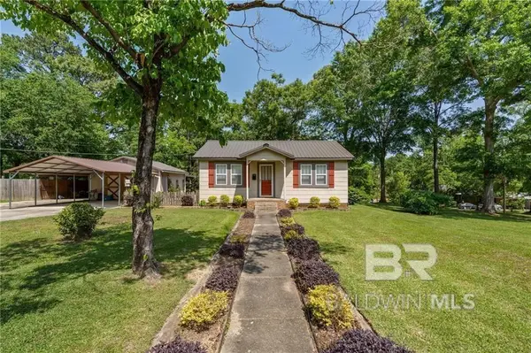 202 Forest Street, Chickasaw, AL 36611