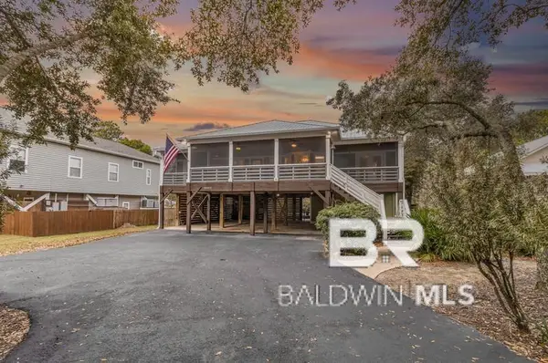 16903 Brigadoon Trail, Gulf Shores, AL 36542