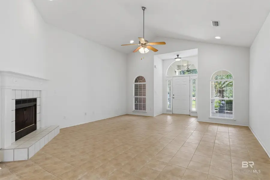 410 Dolphin Avenue, Gulf Shores, AL 36542 - #2
