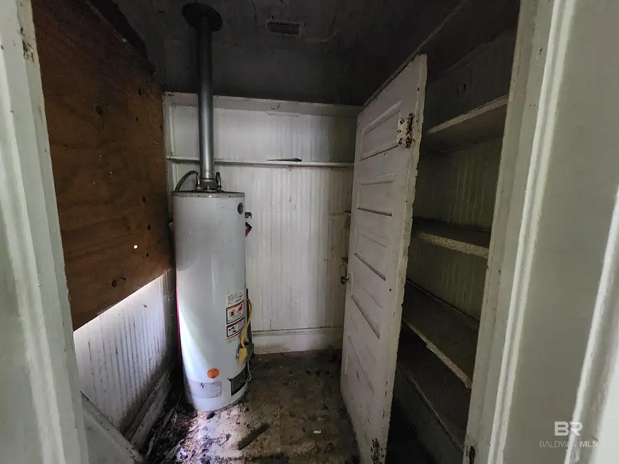 1059 Marine Street, Mobile, AL 36605 - #2