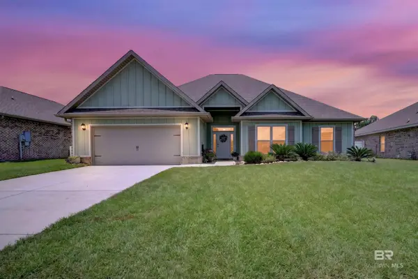 24815 Spectacular Bid Loop, Daphne, AL 36526