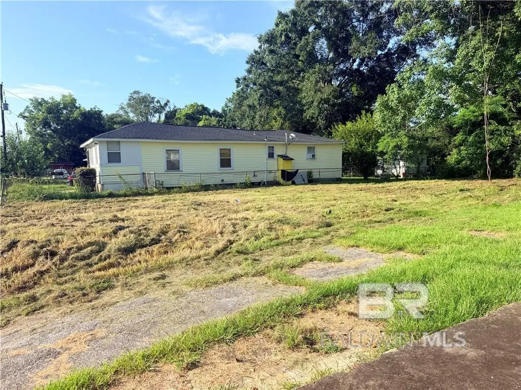 2803 S College Street, Mobile, AL 36610 - #1