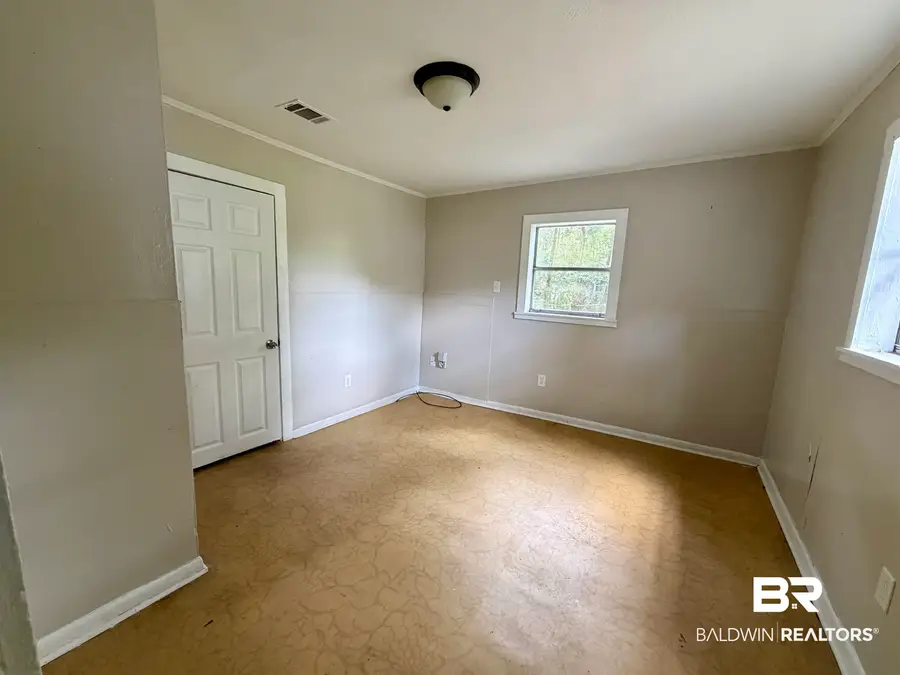 2708 Edgewood Street, Mobile, AL 36607 - #3