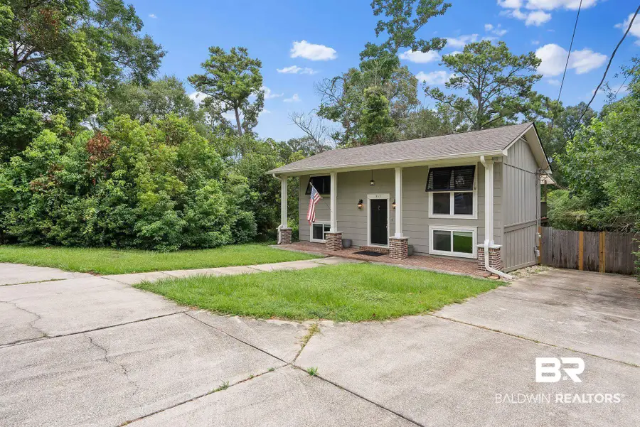 357 S School Street, Fairhope, AL 36532 - #3