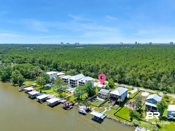 810 W Canal Drive, Gulf Shores, AL 36542
