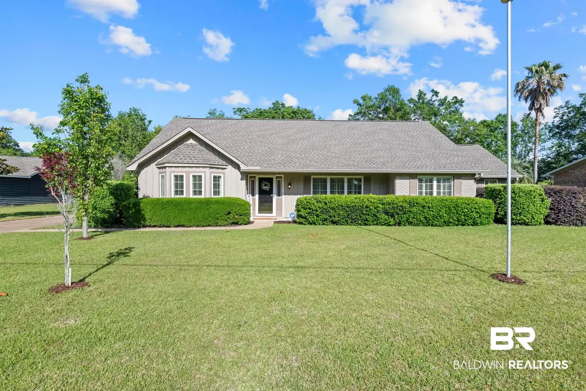 904 N Holly Boulevard, Foley, AL 36535 - #1