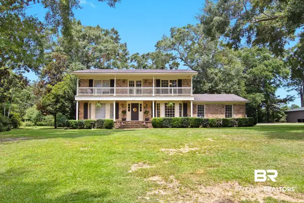 14375 Oak Knoll Drive, Bay Minette, AL 36507