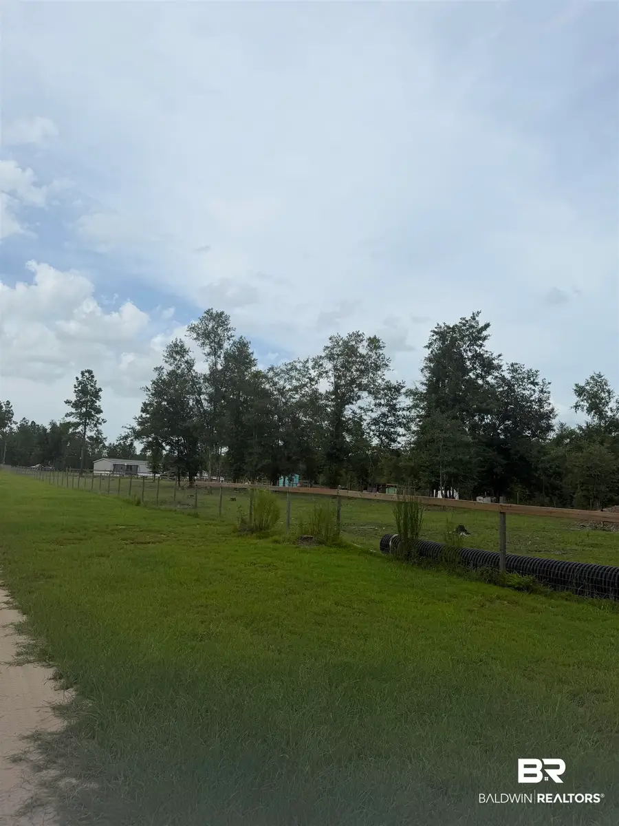 25592 Linholm Road, Robertsdale, AL 36567 - #3