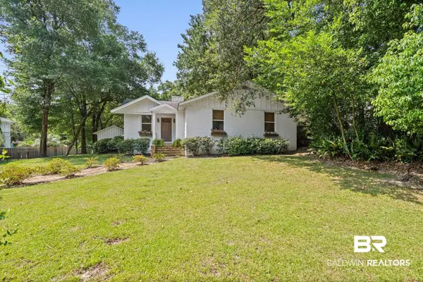 3751 Old Shell Road, Mobile, AL 36608