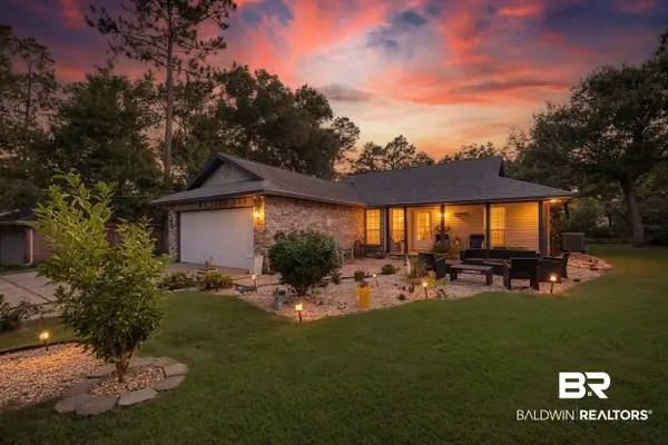 2585 Rosinton Circle, Lillian, AL 36549
