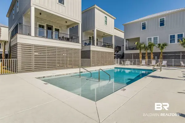 115 W 10th Street #J, Gulf Shores, AL 36542