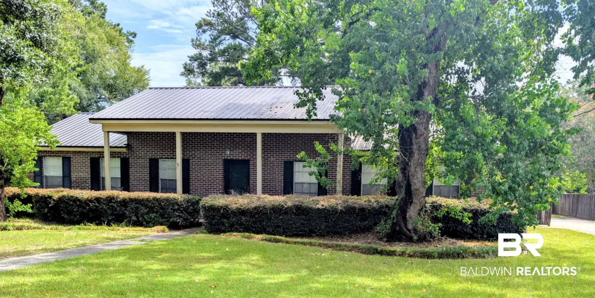 110 E Lane Avenue #110, Brewton, AL 36426 - #1