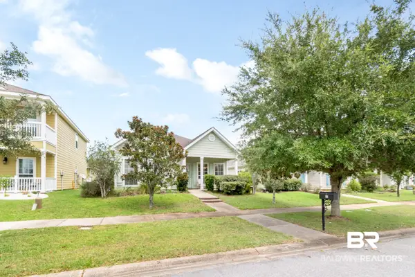 166 Athene St, Fairhope, AL 36532