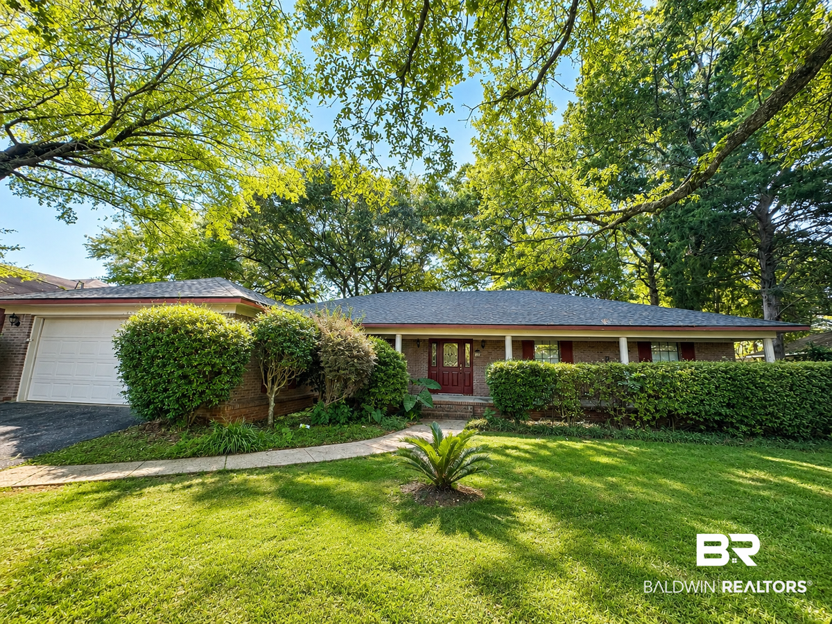 105 Dewitt Loop, Daphne, AL 36526 - #1