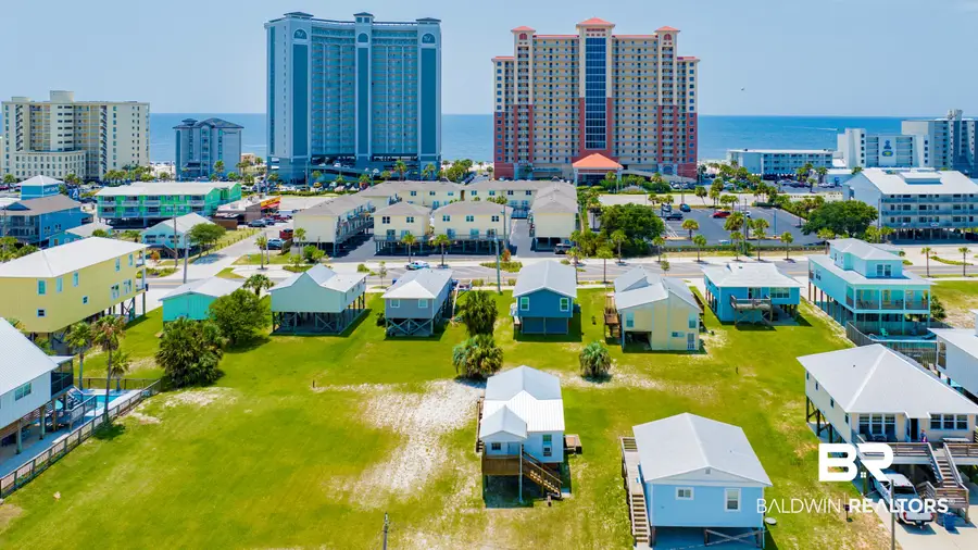 347 E 2nd Avenue, Gulf Shores, AL 36542 - #3