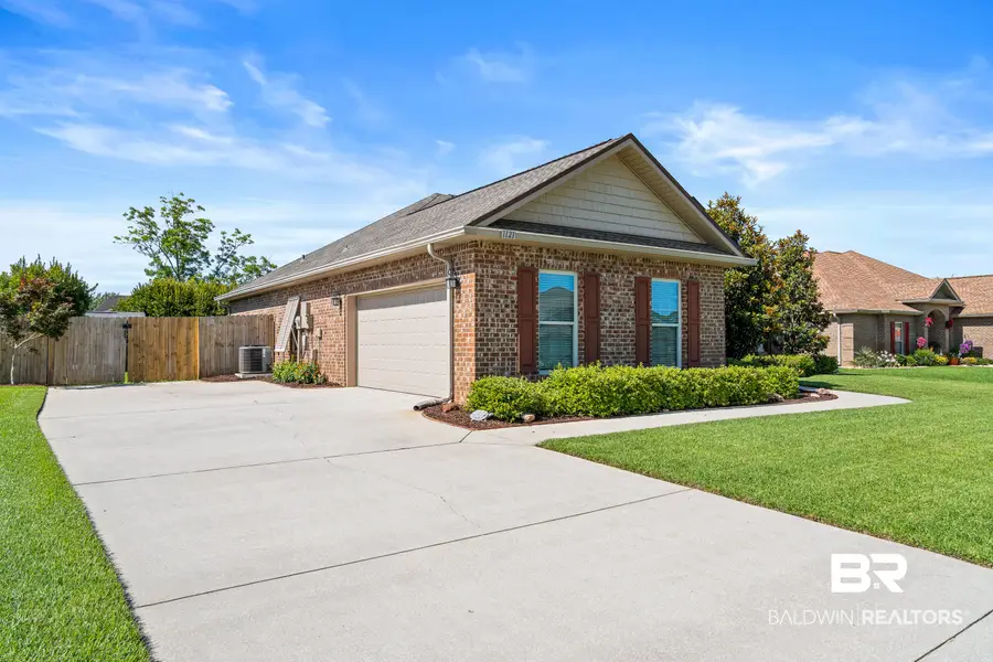 1121 Orlando Dr, Foley, AL 36535 - #2
