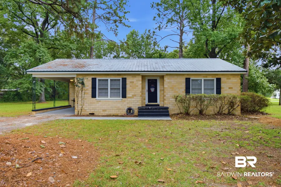 402 E 11th St, Bay Minette, AL 36507 - #2