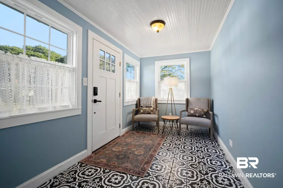 3053 Calais St, Mobile, AL 36606 - #2