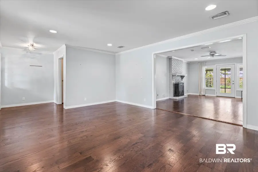 3811 S Ashley Dr, Mobile, AL 36608 - #3