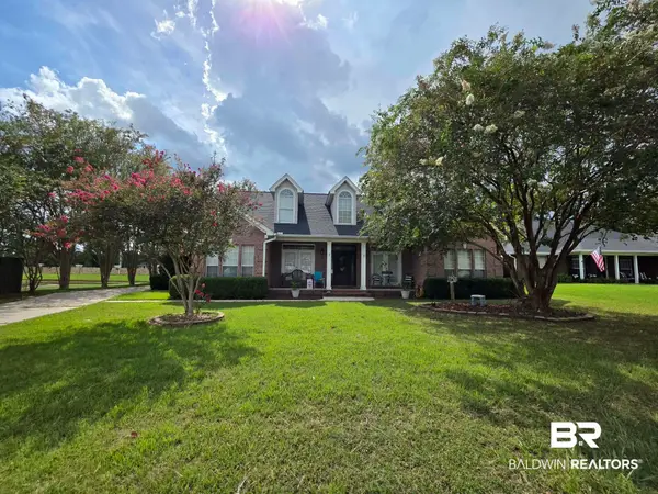25391 Lakeland Drive, Loxley, AL 36551