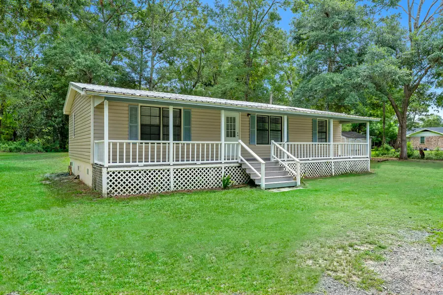 12556 Woodland Dr., Foley, AL 36535 - #3