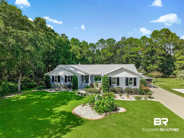 512 W 23rd Avenue, Gulf Shores, AL 36542