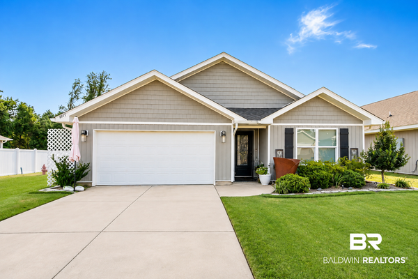 24513 Alamitos Trace Drive, Daphne, AL 36526