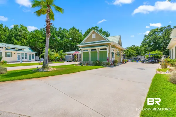 11895 Gateway Drive, Elberta, AL 36530