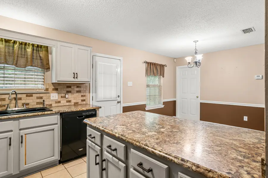 6332 N Woodside Dr, Theodore, AL 36582 - #3