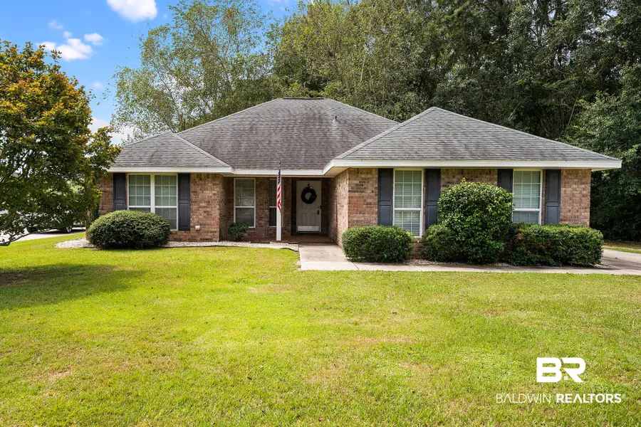 18620 E Hammond Street, Robertsdale, AL 36567 - #3
