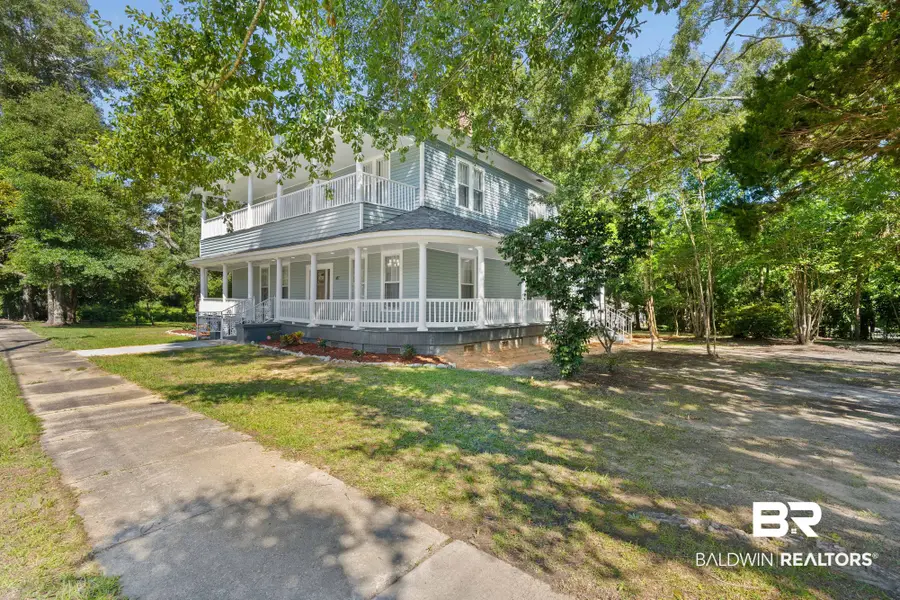 407 E 2nd Street, Bay Minette, AL 36507 - #3