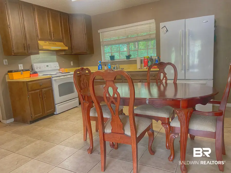 115 E Sara Avenue, Spanish Fort, AL 36527 - #3
