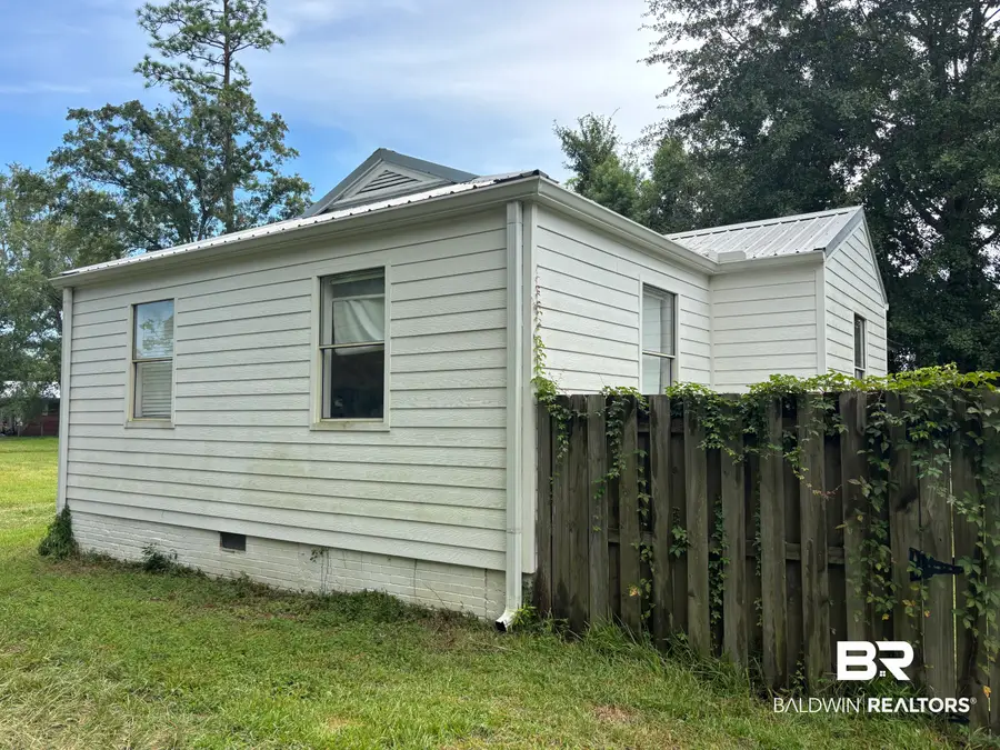 400 E Orange Avenue, Foley, AL 36535 - #3